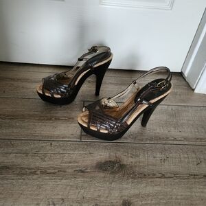 Elegant Black and Brown Women's Heels